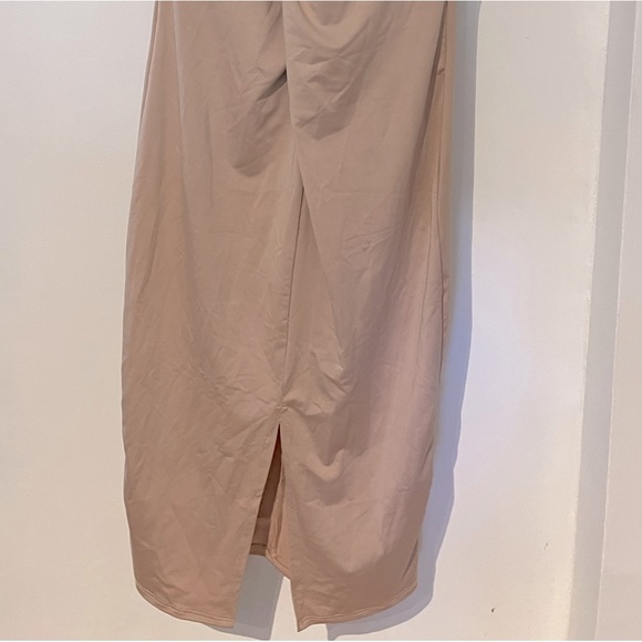 M Boutique Light Blush Dress in Small, BNWT - Picture 2 of 5